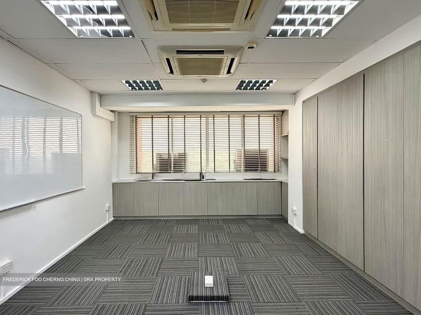 Bukit Timah Shopping Centre (D21), Office #566797281